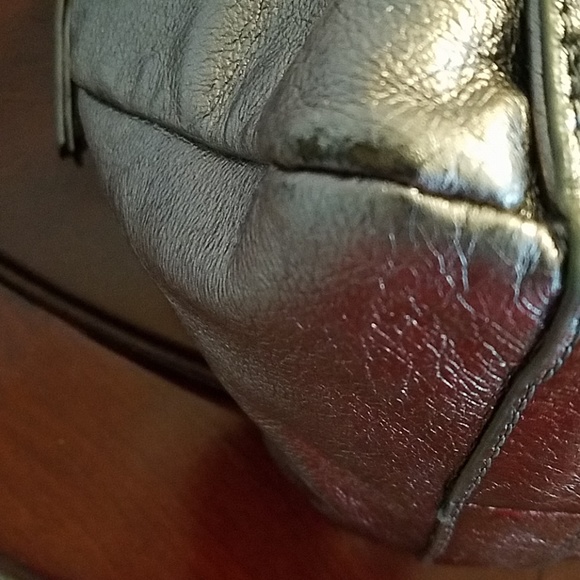 Elliott Lucca mettalic satchel - Picture 7 of 8